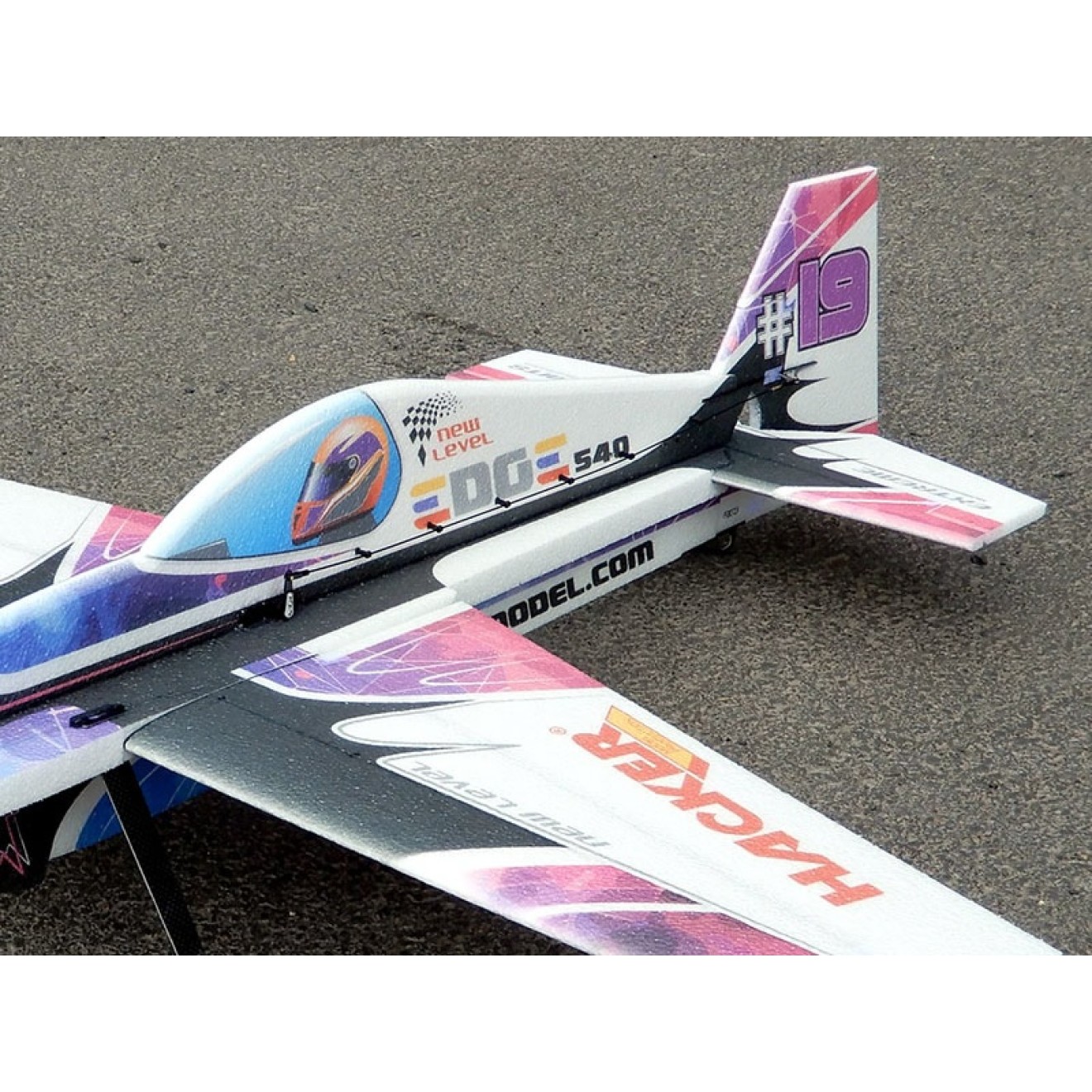 Hacker Edge 540 Race - 120 cm ..