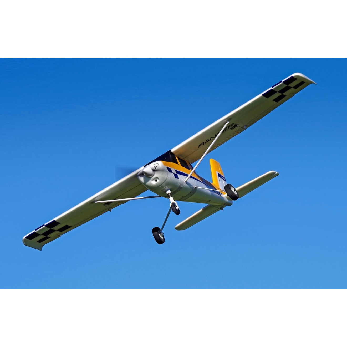 FMS Ranger RTF + 2.4GHz Fernsteuerung + Schwimmer - 122 cm ..