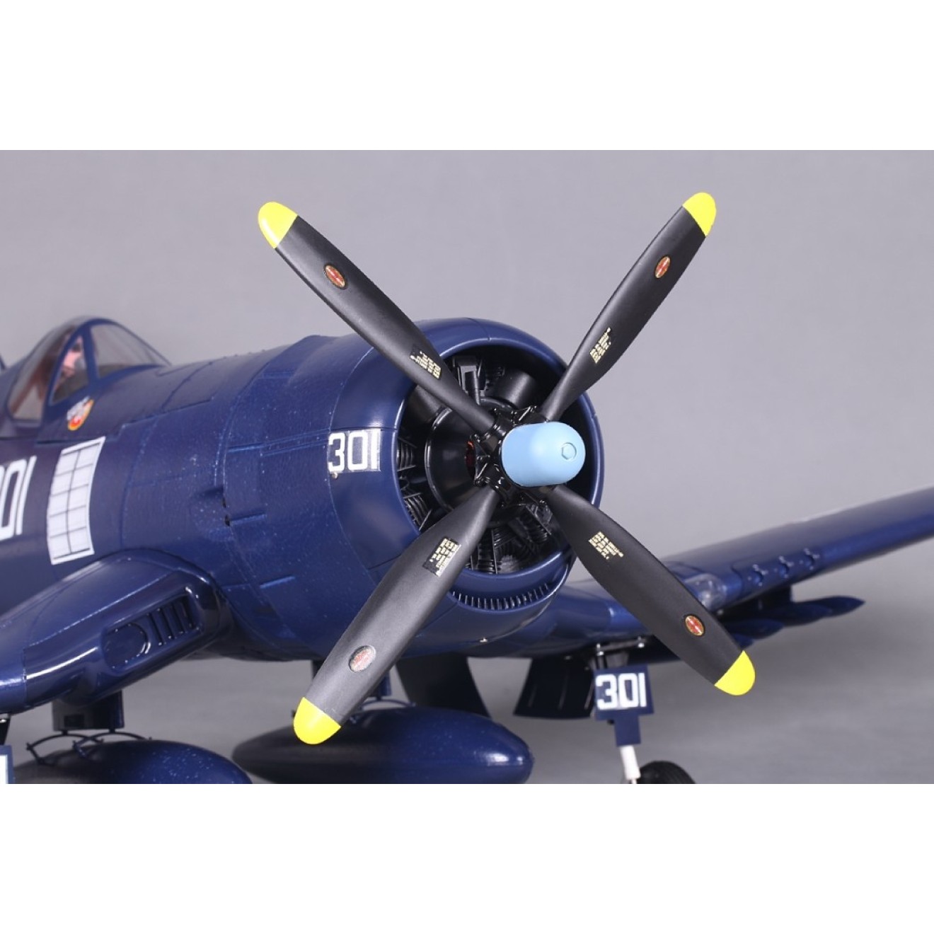 FMS F4U Corsair PNP - 143 cm