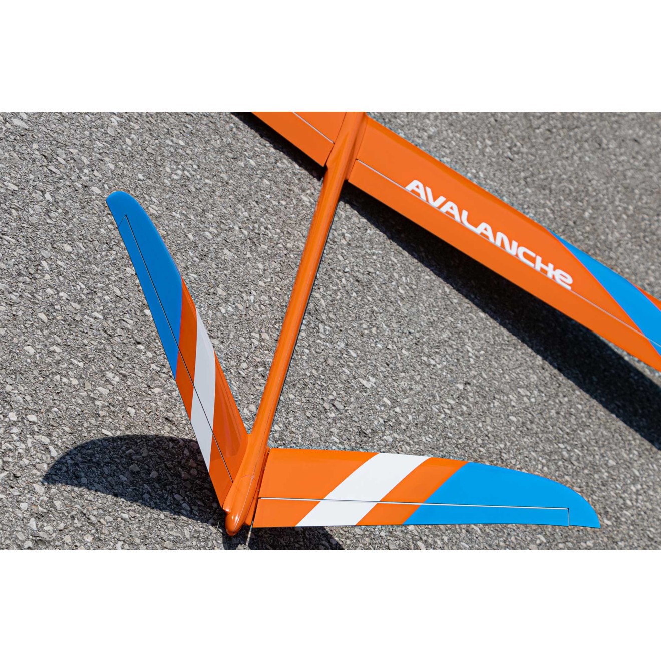 Robbe Modellsport Avalanche ARF Voll-CFK 2,8m Segler Voll-Carbon