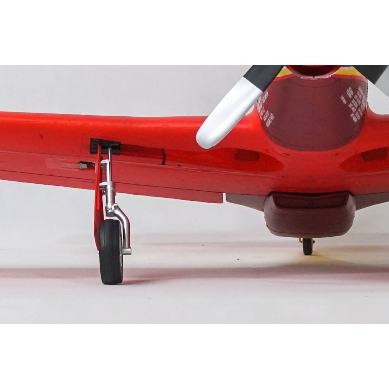 FMS P-51 Dago Red PNP - 110 cm ..