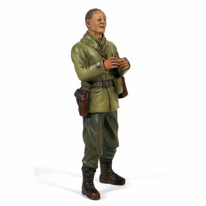 1/16 Figur Captain Commander A. Ross Stehend